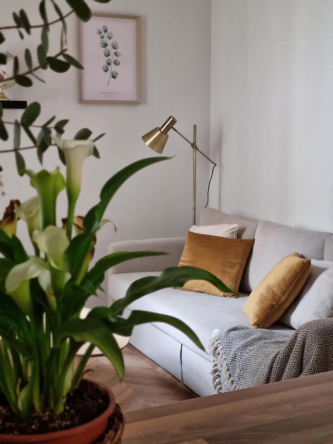 Cozy Apartment In The City Center Granada Exterior foto